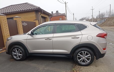 Hyundai Tucson III, 2018 год, 2 400 000 рублей, 16 фотография