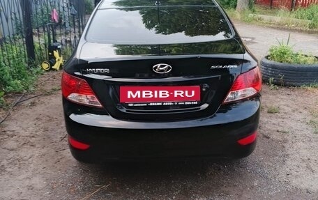 Hyundai Solaris II рестайлинг, 2013 год, 680 000 рублей, 4 фотография