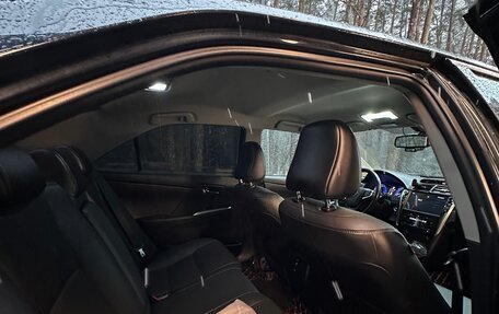 Toyota Camry, 2017 год, 2 450 000 рублей, 5 фотография