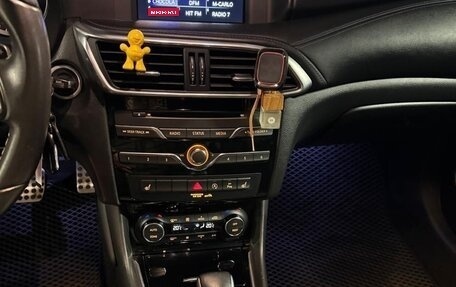 Infiniti Q30, 2018 год, 3 200 000 рублей, 13 фотография