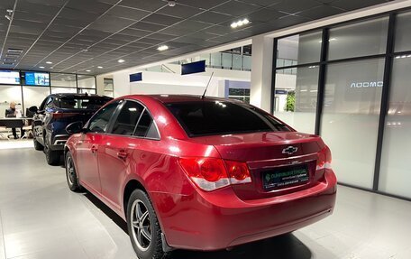 Chevrolet Cruze II, 2011 год, 670 000 рублей, 5 фотография