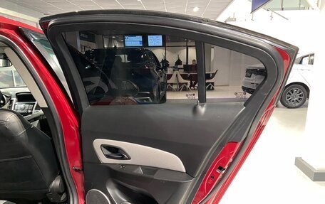 Chevrolet Cruze II, 2011 год, 670 000 рублей, 10 фотография