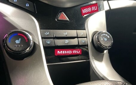 Chevrolet Cruze II, 2011 год, 670 000 рублей, 21 фотография