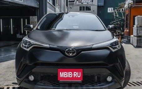 Toyota C-HR I рестайлинг, 2017 год, 1 750 000 рублей, 2 фотография