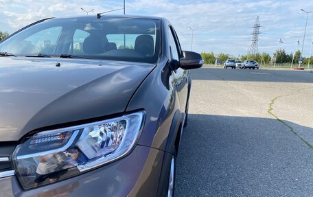 Renault Logan II, 2019 год, 1 050 000 рублей, 10 фотография