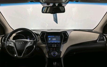 Hyundai Santa Fe III рестайлинг, 2012 год, 1 690 000 рублей, 10 фотография