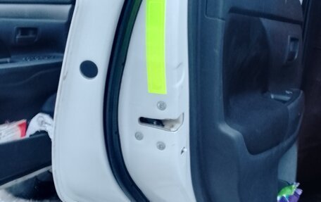 Mitsubishi Outlander III рестайлинг 3, 2015 год, 1 200 000 рублей, 6 фотография