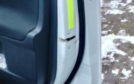 Mitsubishi Outlander III рестайлинг 3, 2015 год, 1 200 000 рублей, 12 фотография