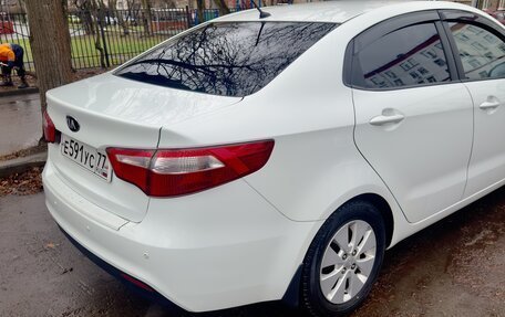 KIA Rio III рестайлинг, 2013 год, 930 000 рублей, 4 фотография