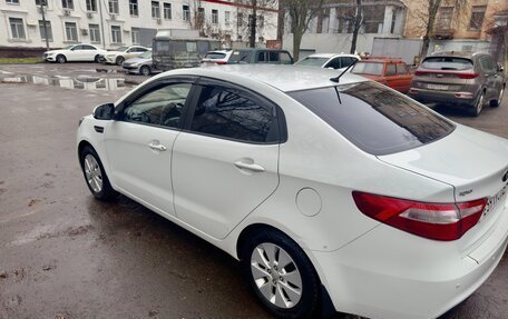 KIA Rio III рестайлинг, 2013 год, 930 000 рублей, 8 фотография
