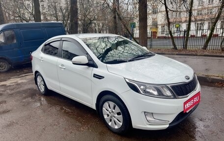 KIA Rio III рестайлинг, 2013 год, 930 000 рублей, 14 фотография