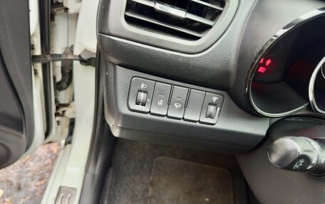 KIA Rio III рестайлинг, 2013 год, 930 000 рублей, 25 фотография