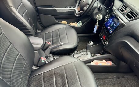 KIA Rio III рестайлинг, 2013 год, 930 000 рублей, 20 фотография