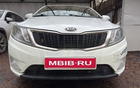 KIA Rio III рестайлинг, 2013 год, 930 000 рублей, 38 фотография