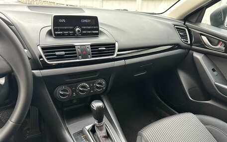 Mazda 3, 2013 год, 1 260 000 рублей, 18 фотография