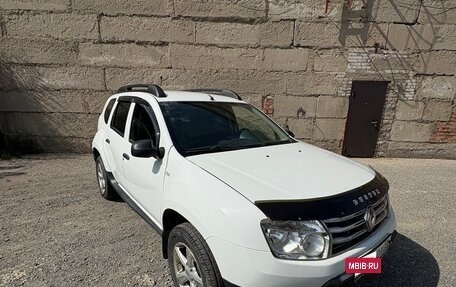 Renault Duster I рестайлинг, 2014 год, 895 000 рублей, 4 фотография
