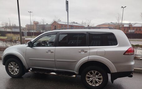 Mitsubishi Pajero Sport II рестайлинг, 2015 год, 1 650 000 рублей, 3 фотография