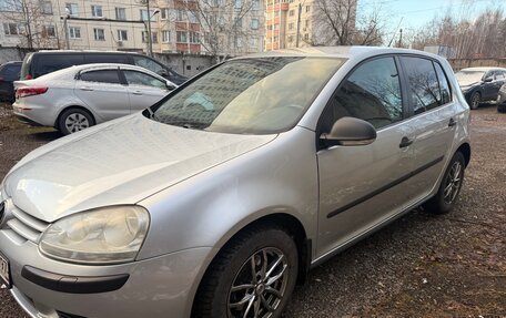 Volkswagen Golf V, 2008 год, 900 000 рублей, 3 фотография