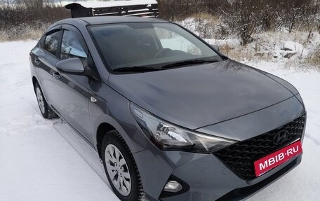 Hyundai Solaris II рестайлинг, 2020 год, 1 500 000 рублей, 12 фотография