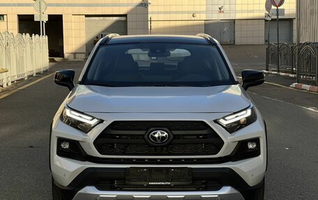 Toyota RAV4, 2025 год, 4 100 000 рублей, 3 фотография