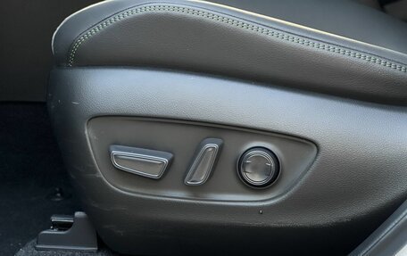 Toyota RAV4, 2025 год, 4 100 000 рублей, 16 фотография