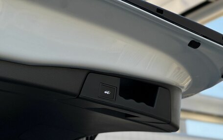 Toyota RAV4, 2025 год, 4 100 000 рублей, 32 фотография