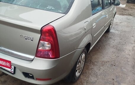 Renault Logan II, 2014 год, 560 000 рублей, 3 фотография