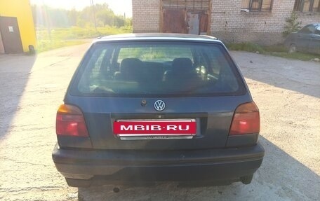 Volkswagen Golf III, 1993 год, 125 000 рублей, 2 фотография