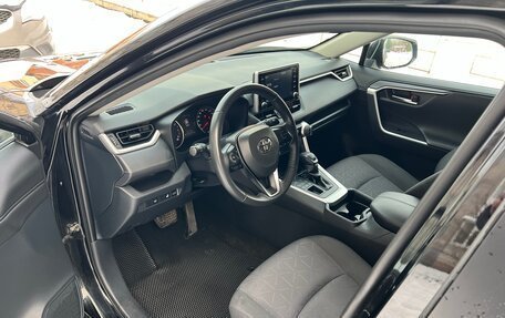 Toyota RAV4, 2019 год, 2 999 000 рублей, 6 фотография