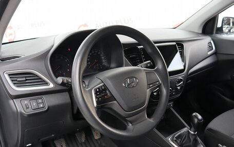 Hyundai Solaris II рестайлинг, 2017 год, 1 150 000 рублей, 7 фотография