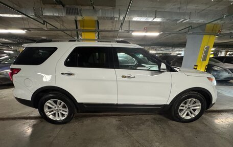 Ford Explorer VI, 2014 год, 1 800 000 рублей, 8 фотография