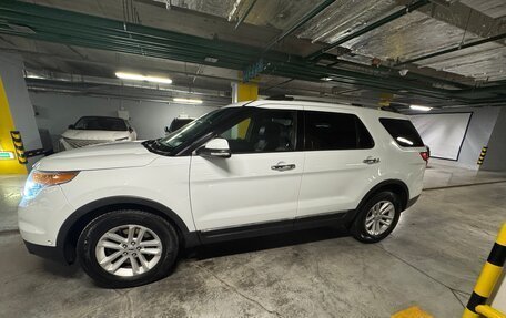 Ford Explorer VI, 2014 год, 1 800 000 рублей, 5 фотография