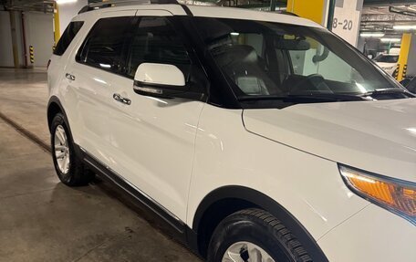 Ford Explorer VI, 2014 год, 1 800 000 рублей, 10 фотография