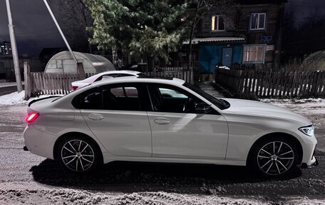BMW 3 серия, 2019 год, 3 700 000 рублей, 2 фотография