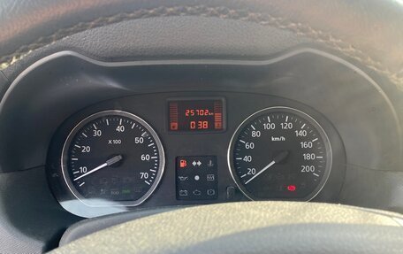 Nissan Terrano III, 2015 год, 1 750 000 рублей, 11 фотография