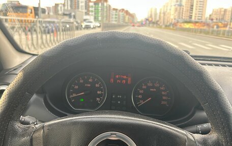 Renault Logan I, 2013 год, 450 000 рублей, 4 фотография