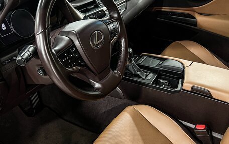 Lexus ES VII, 2020 год, 4 450 000 рублей, 14 фотография