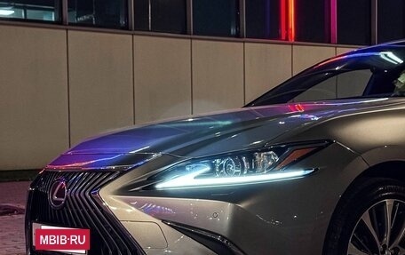 Lexus ES VII, 2020 год, 4 450 000 рублей, 6 фотография
