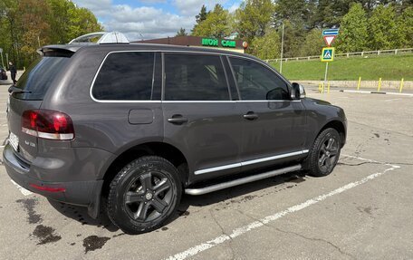 Volkswagen Touareg III, 2009 год, 1 500 000 рублей, 3 фотография