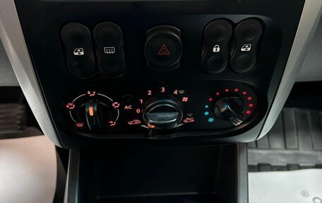 Nissan Almera, 2015 год, 895 000 рублей, 17 фотография