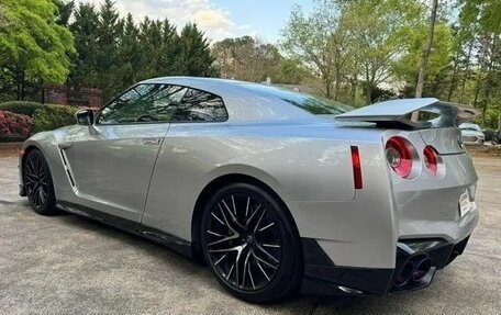 Nissan GT-R, 2024 год, 22 745 000 рублей, 8 фотография