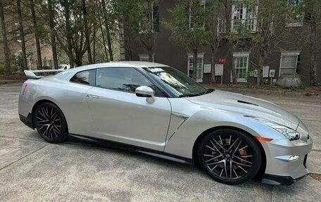 Nissan GT-R, 2024 год, 22 745 000 рублей, 2 фотография