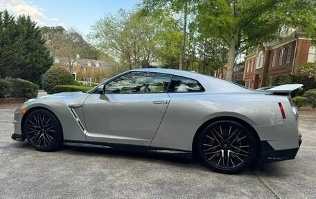 Nissan GT-R, 2024 год, 22 745 000 рублей, 9 фотография