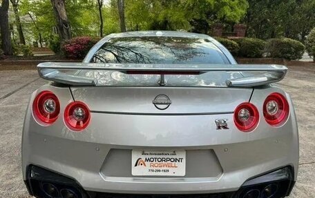 Nissan GT-R, 2024 год, 22 745 000 рублей, 6 фотография