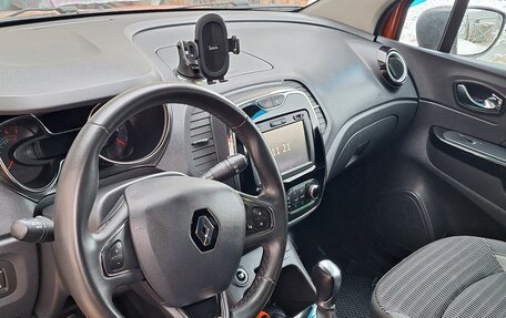 Renault Kaptur I рестайлинг, 2017 год, 1 400 000 рублей, 18 фотография