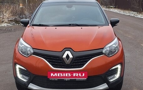 Renault Kaptur I рестайлинг, 2017 год, 1 400 000 рублей, 22 фотография