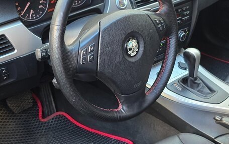 BMW 3 серия, 2007 год, 900 000 рублей, 12 фотография