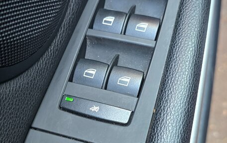 BMW 3 серия, 2007 год, 900 000 рублей, 21 фотография