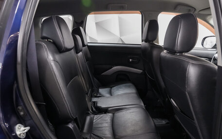 Mitsubishi Outlander III рестайлинг 3, 2012 год, 1 265 000 рублей, 13 фотография