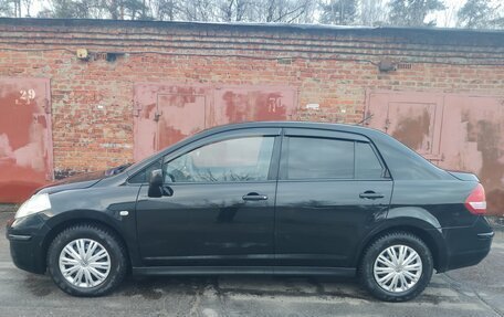 Nissan Tiida, 2010 год, 725 000 рублей, 3 фотография